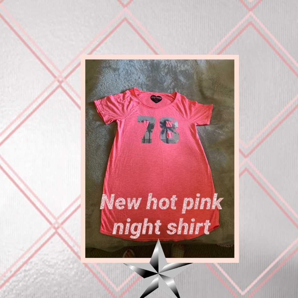 👚Hot pink short sleeved night shirt👚
